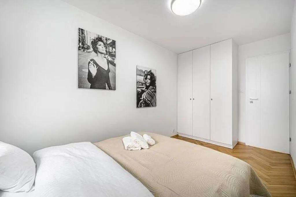 The View Apartment Warschau 0*,  Polen